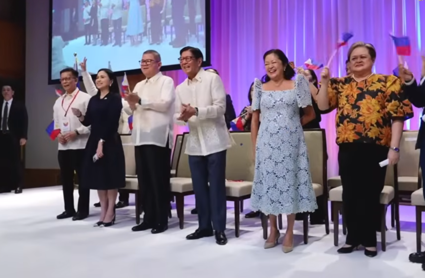 NAKIPAGKITA SA FILIPINO COMMUNITY
